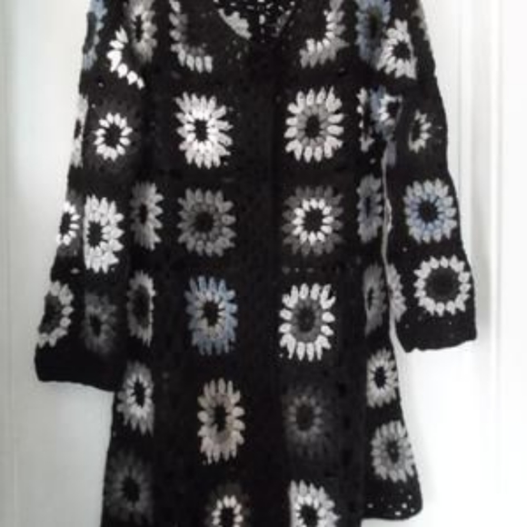 Black and white sunburst vintage card… - Picture 3 of 8